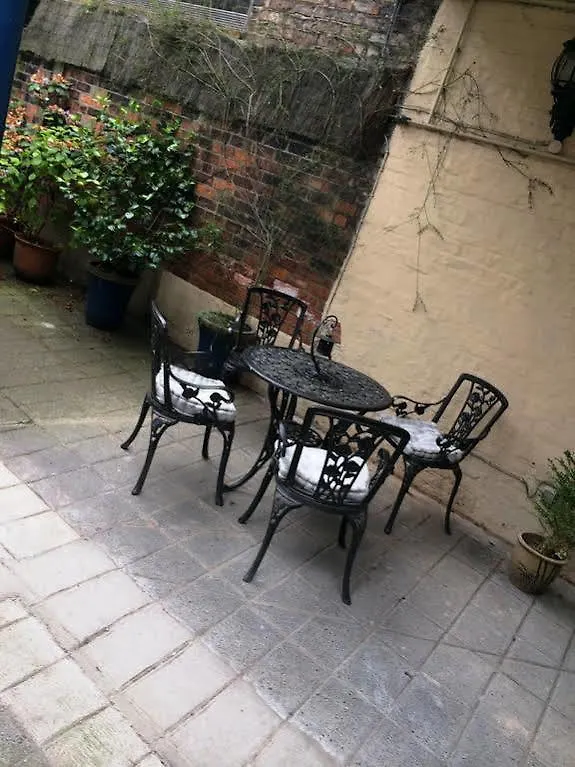 Dairy Guest House York 4*,